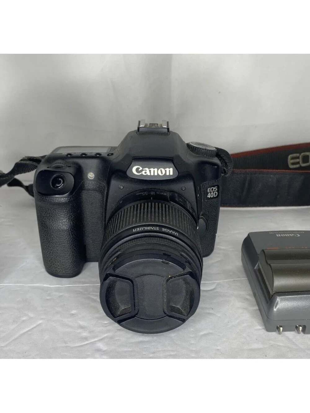 Canon EOS 40D Digital SLR Camera with 18-55mm Lens and Accessories
